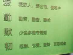 -阿姨来了月嫂服务中心(徐汇店)