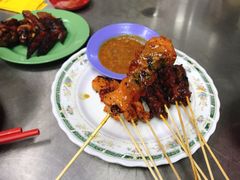 沙爹鸡肉串拼牛肉串-黄亚华小食店(Jalan Alor)