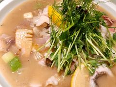 浓汤桂鱼宝-弄堂里·寻味杭州(湖滨银泰in77C区店)