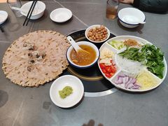 -官塘陈记鱼生·潮汕砂锅粥·牛肉火锅(潮枫路总店)