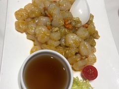 -HOMES上海本帮菜(襄阳公园店)