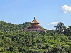 -磬锤峰森林公园