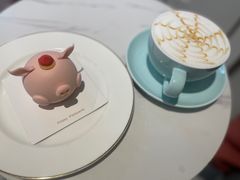 -Fridi Patisserie Cafe