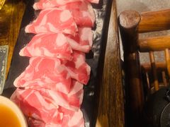 -老牌坊云南鱼豆花火锅(哈西万达店)