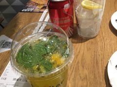 -乐凯撒披萨(东方新世界店)