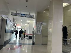 -上海市松江区泗泾医院