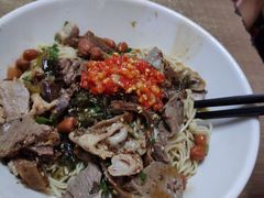 -阿阳牛腩腌面店