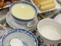 -周大娘牛乳(旧寨古村总店)