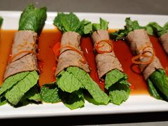 薄荷牛肉卷-云海肴·汽锅鸡·云南菜(高德置地店)