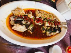 -巴陵全鱼席(湖南老字号汴河街店 )