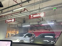 -万象城-停车场