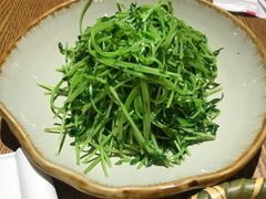 -宝燕海货工场(长江国际店)