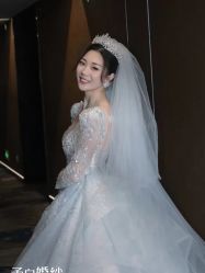 -予白婚纱礼服馆