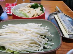 -三太子地摊烧烤·小龙虾(北蔡店)