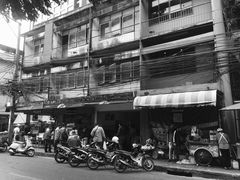 -榮泰米粉湯(Left Shop)