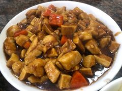 宫保鸡丁-张一品食府