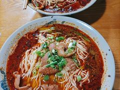 -丁丁猫重庆小面(徐州路店)