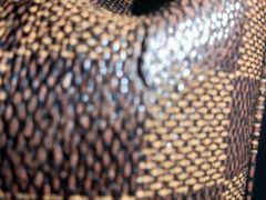 -京伟修鞋洗鞋奢侈品皮具护理店