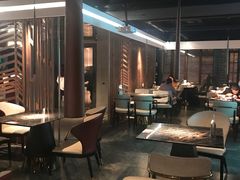 大堂-桂二老坛酸菜鱼(三街两巷店)
