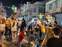 -周日夜市