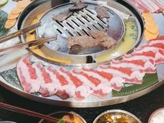 -哈哈碳都·牛肋条无限自助烤肉(宝龙店)