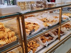 -爱德顺糕点食屋(利民道店)
