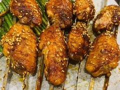 特色烤翅-宝记烧烤·碳锅羊肉·羊蝎子火锅·夜食社(文体路创始店)