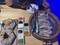蒙料一八手把肉-蒙料·手把肉(望京店)