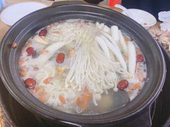 -濠轩阁特色生蚝火锅总店