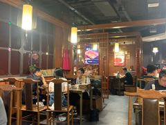 大堂-郑喜旺烧烤(郑州总店)
