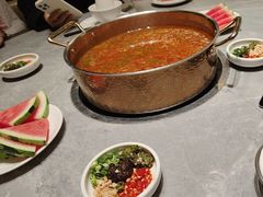 -野山舂·贵州现舂酸汤牛肉(民生路店)
