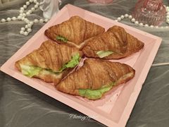 -上海浦东保时捷中心