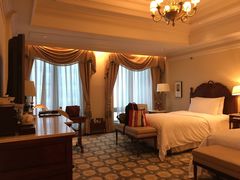 -广州富力丽思卡尔顿酒店