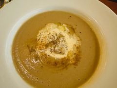 -卡佩罗意大利餐厅及酒吧Al Cappello Trattoria