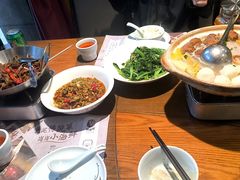 -黄泥岗·地道湖北菜(奥特莱斯店)