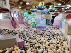 -多多淘儿童体验中心(重庆来福士店)