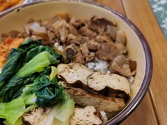 招牌猪软骨剁椒卤汁拌饭-流浪地图剁椒卤汁拌饭(未来城购物广场店)