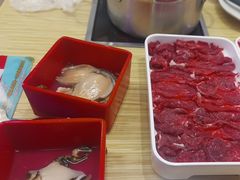 -杨老板·海鲜集市火锅·鲜切牛肉(中防万宝店)