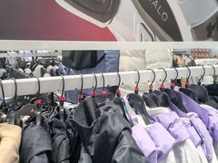 -UNDER ARMOUR(八达岭奥莱店)