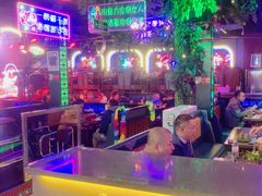 -路边边地标烧烤·川菜·小龙虾·音乐酒馆(良乡长虹店)