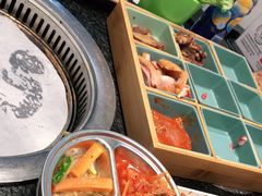 -烤路里·韩国品质自助烤肉(石路天虹4号店)