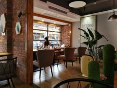 -B.O.M波姆烘焙(凤凰街店)