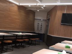 -蒙自源米线大王(东站店)