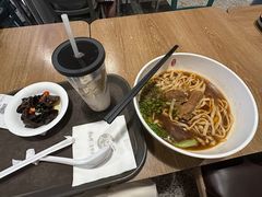 -康師傅私房牛肉面(浦机三店)