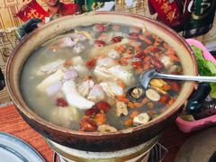 -威邵鸡煲(西华路总店)