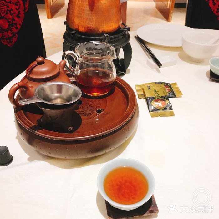 凤凰楼酒家·粤宴点心(华强北店)陈年普洱图片