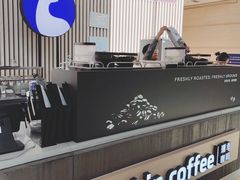 -瑞幸咖啡(中环国际广场店)