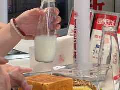 -红星前进面包牛奶公司(君太店)