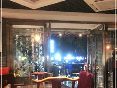 大堂-老兰家传统烧烤炒菜泡馍(小南门店)