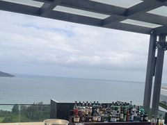 -瑰丽酒店·海吧·天际下午茶·现场DJ·天台酒吧